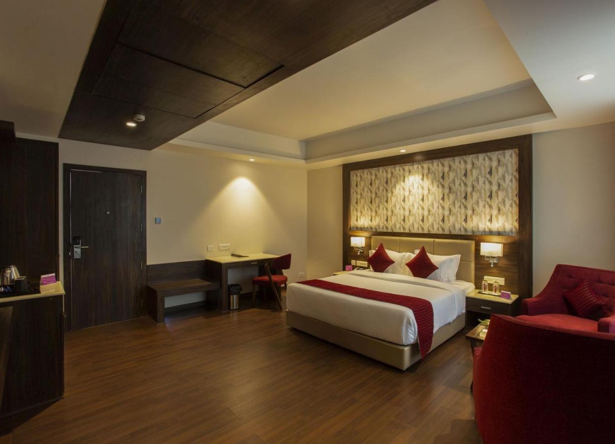 สโรวร ปอร์ติโก สมนาถ Hotel โสมนัส ภายนอก รูปภาพ