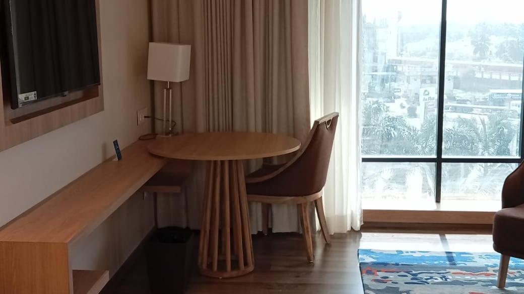 สโรวร ปอร์ติโก สมนาถ Hotel โสมนัส ภายนอก รูปภาพ